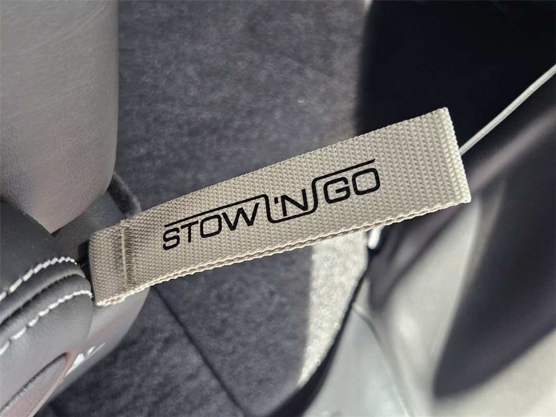 2026 Chrysler Pacifica Select - Image 29