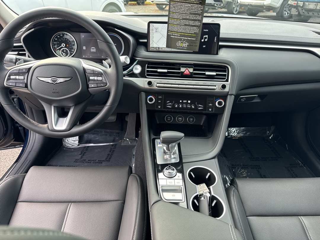 2026 Genesis G70 2.5T - Image 39