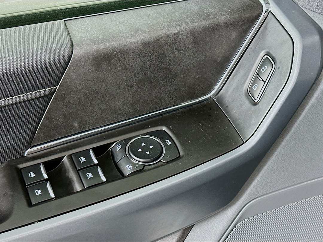 2024 Ford F-150 XLT - Image 19