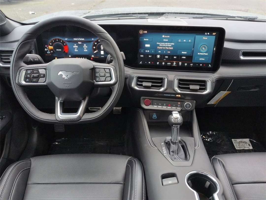 2026 Ford Mustang EcoBoost Premium - Image 23