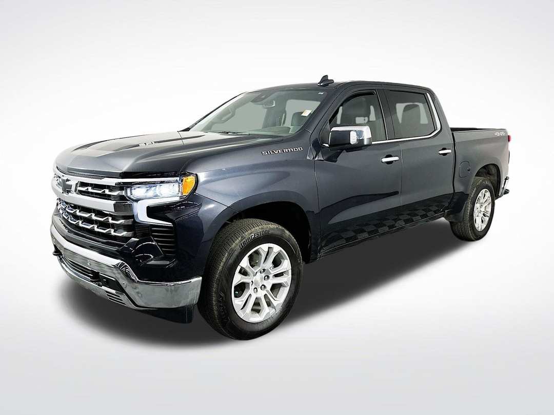 2022 Chevrolet Silverado 1500 LTZ - Image 4