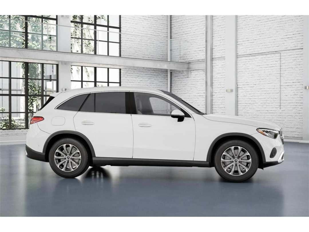 2026 Mercedes-Benz GLC GLC 300 - Image 15