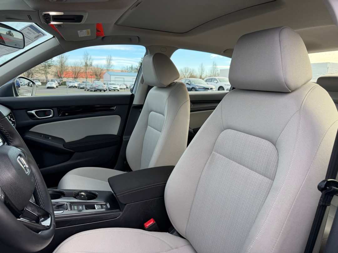 2022 Honda Civic EX - Image 14