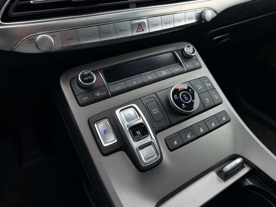 2020 Hyundai Palisade Limited - Image 31