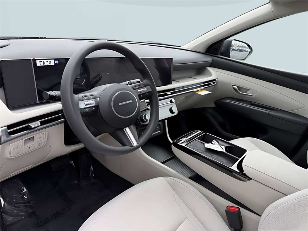 2026 Hyundai Tucson SEL - Image 15