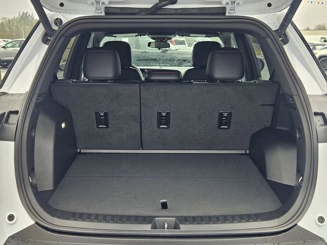 2026 Chevrolet Equinox RS - Image 31