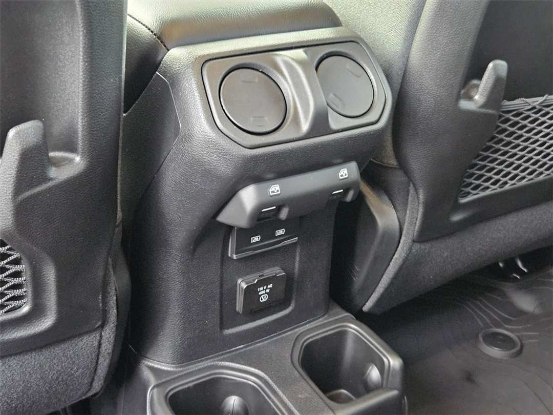 2026 Jeep Gladiator Rubicon - Image 29