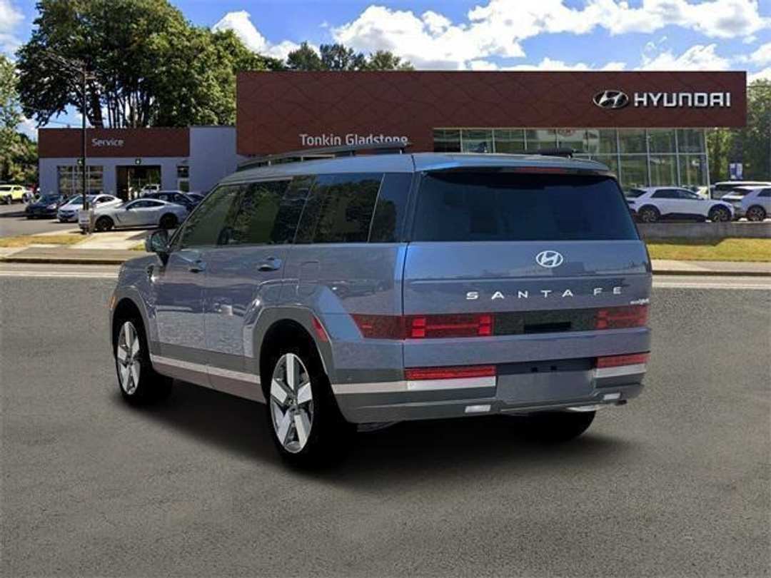 2026 Hyundai Santa Fe Limited - Image 5