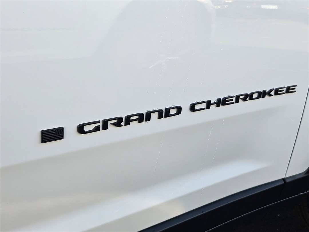 2025 Jeep Grand Cherokee L Altitude X - Image 32