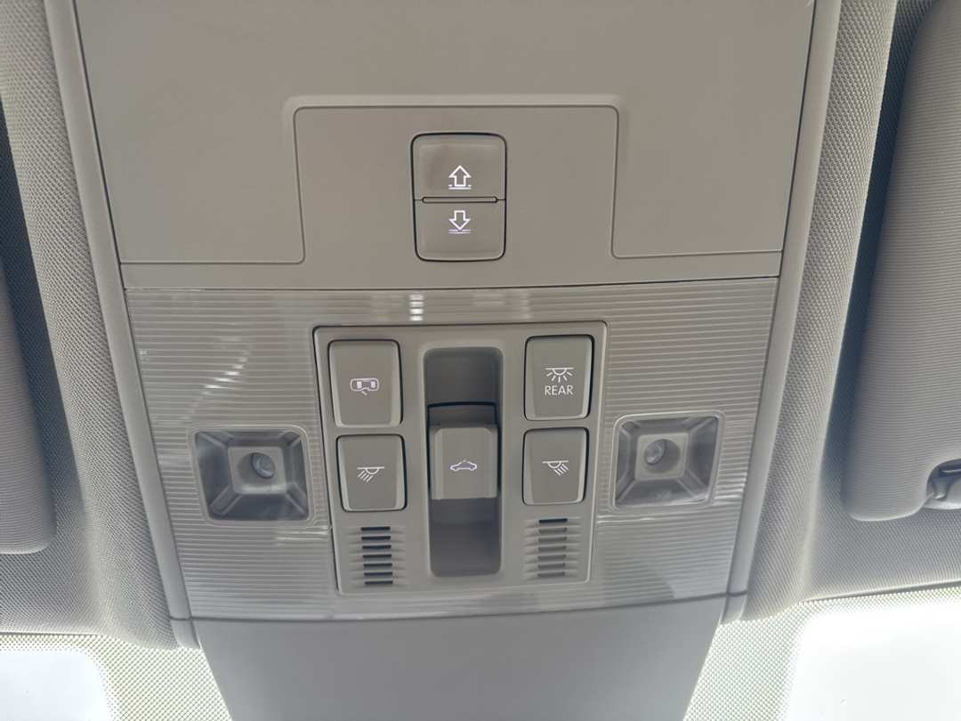 2021 Volkswagen Atlas SEL Premium - Image 40