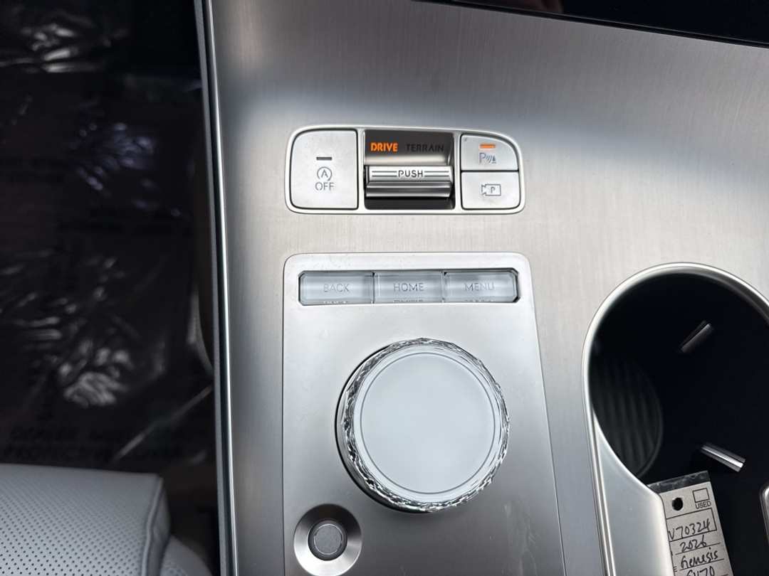 2026 Genesis Gv70 2.5T Advanced - Image 28