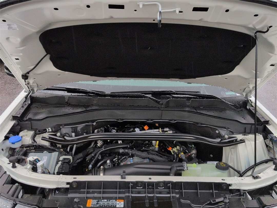 2026 Ford Explorer Platinum - Image 32