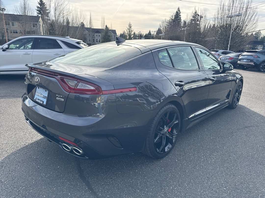2019 Kia Stinger GT2 - Image 7