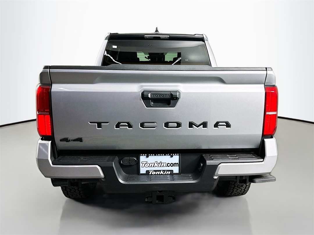 2025 Toyota Tacoma SR5 - Image 6