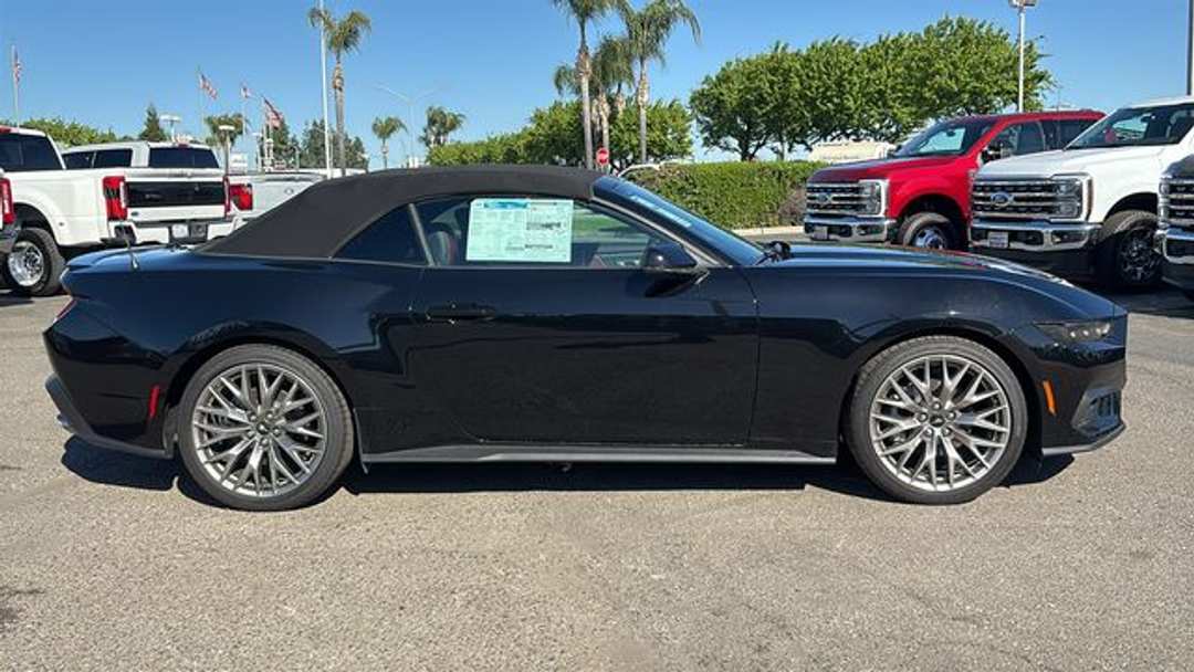 2025 Ford Mustang EcoBoost Premium - Image 2