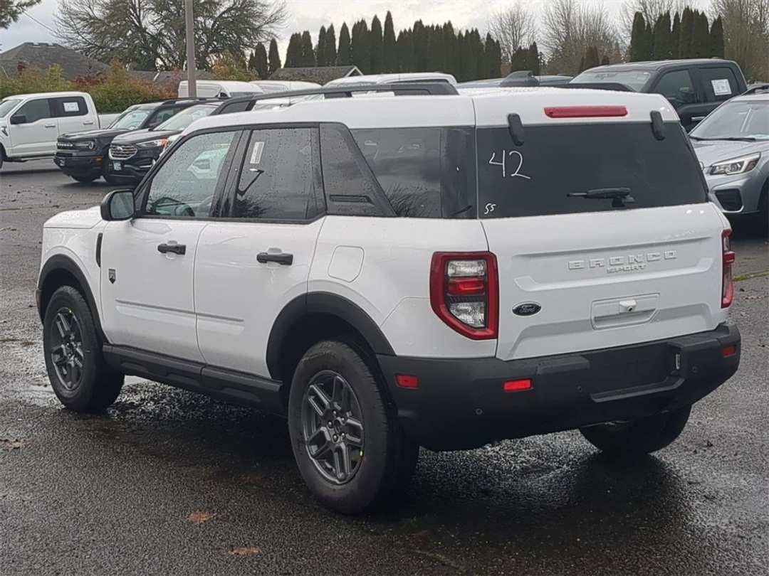 2025 Ford Bronco Sport Big Bend - Image 3