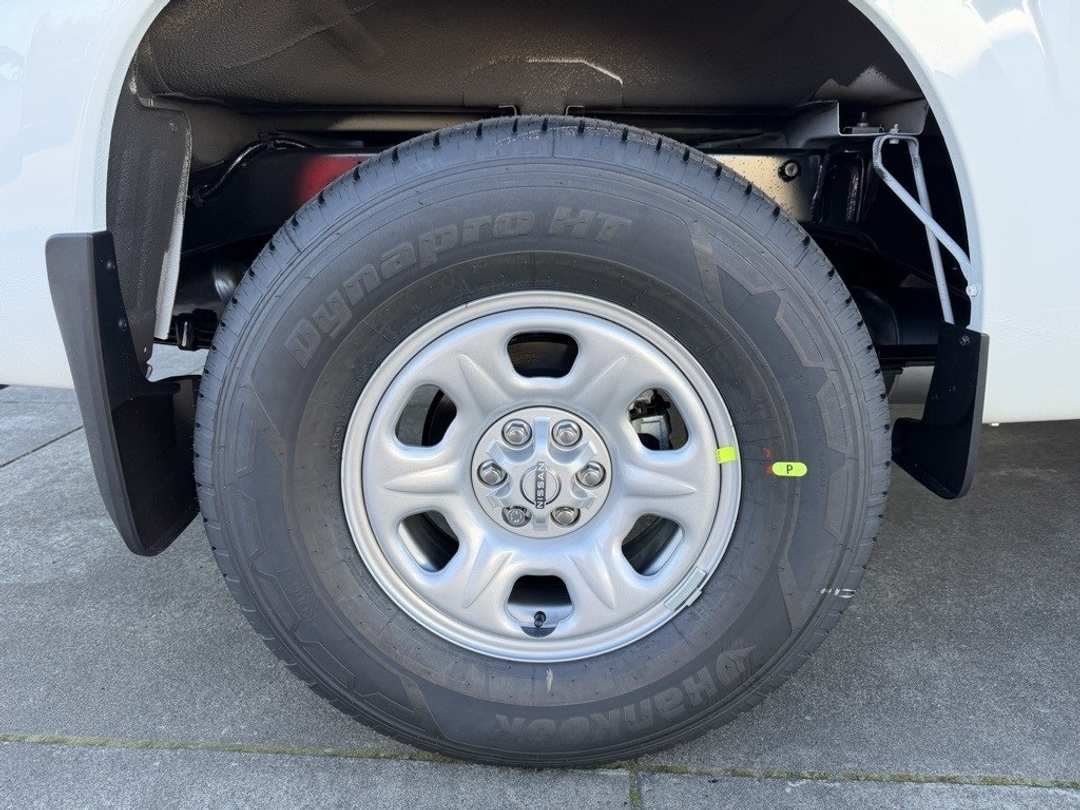 2026 Nissan Frontier S - Image 9