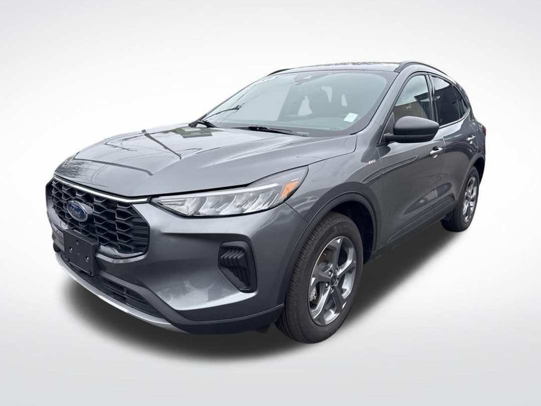 2025 Ford Escape STLine - Image 3