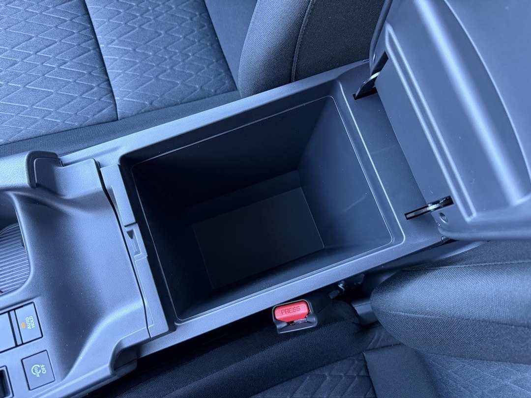 2026 Nissan Sentra SV - Image 27