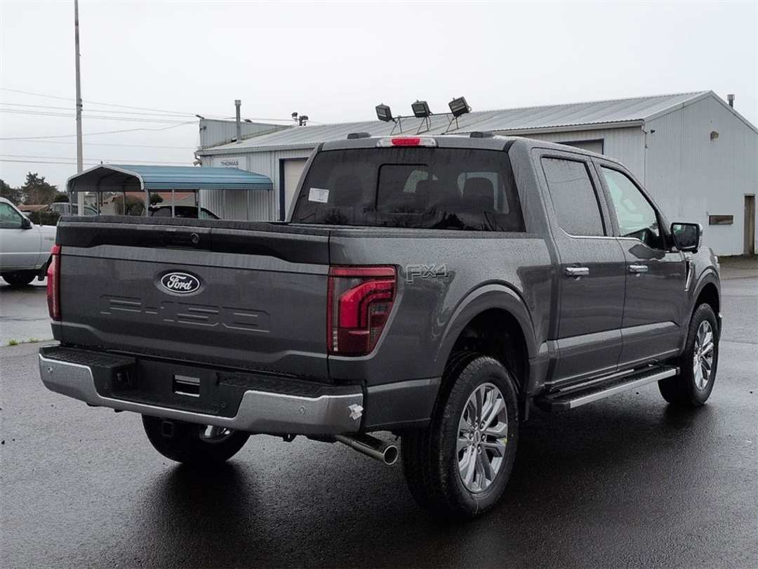 2026 Ford F-150 Lariat - Image 5
