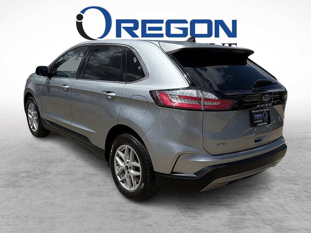 2024 Ford Edge SEL - Image 3