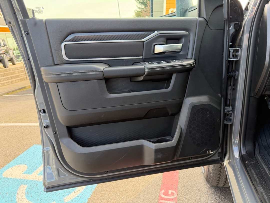 2026 Ram 3500 Big Horn - Image 13