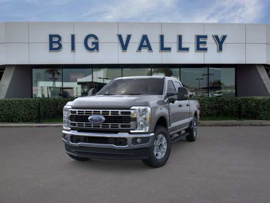 2026 Ford F-250Sd XLT - Image 2