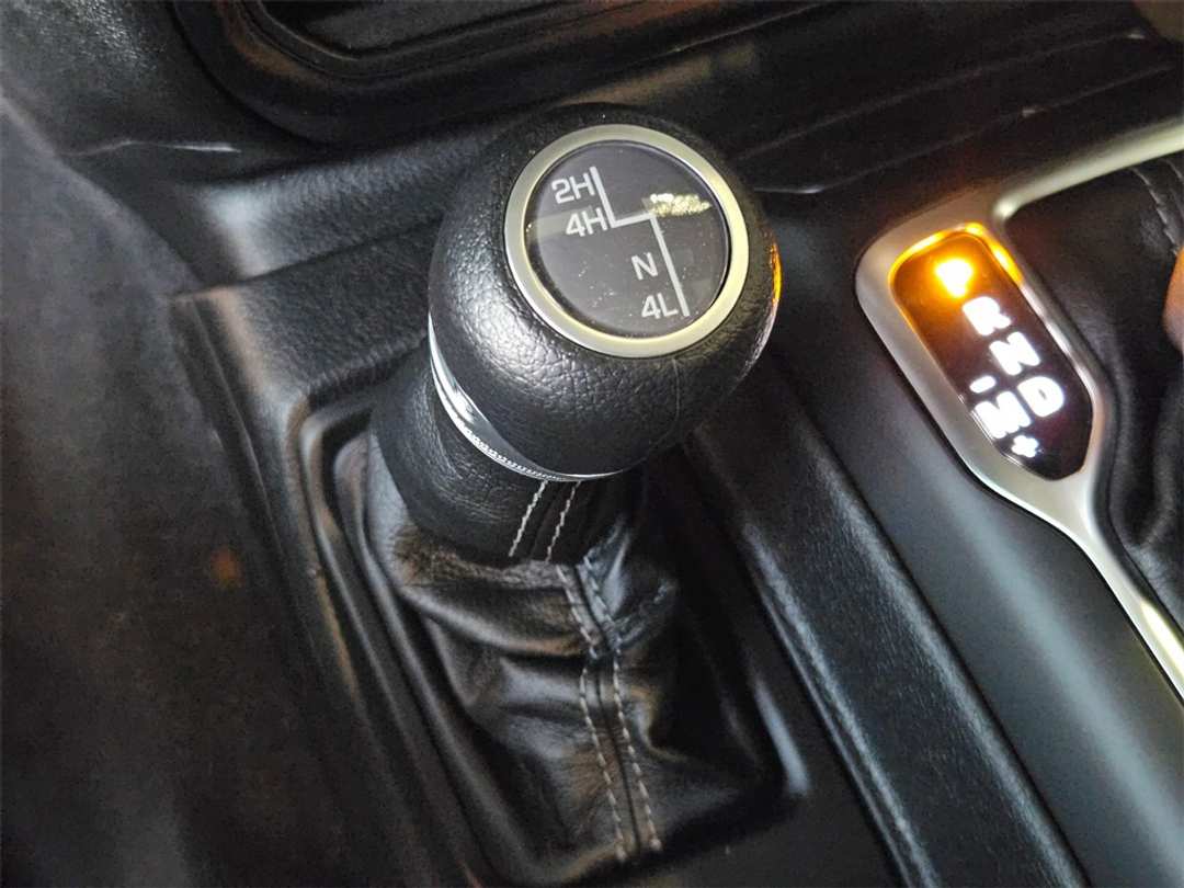 2026 Jeep Wrangler Sport - Image 23