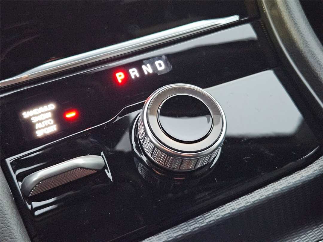 2025 Jeep Grand Cherokee Limited - Image 18