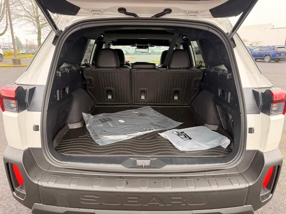 2026 Subaru Outback Touring XT - Image 21