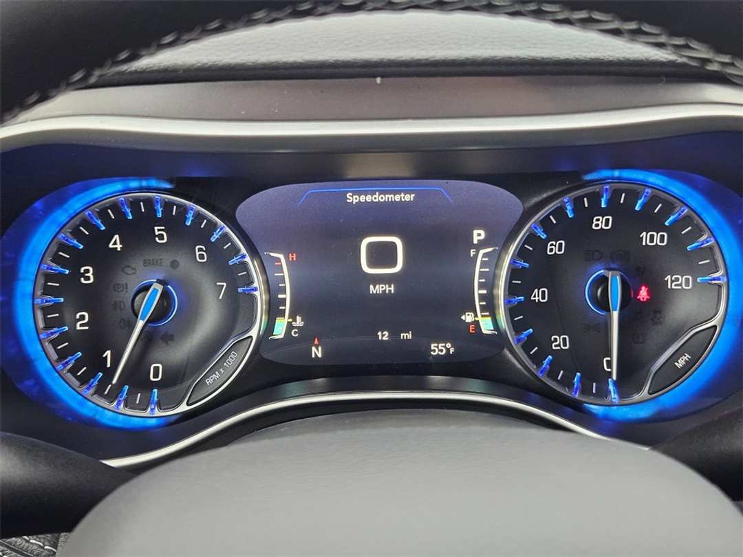 2026 Chrysler Pacifica Select - Image 16