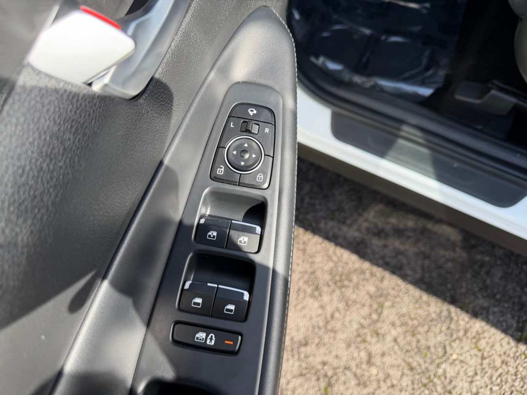 2023 Hyundai Santa Fe Limited - Image 14