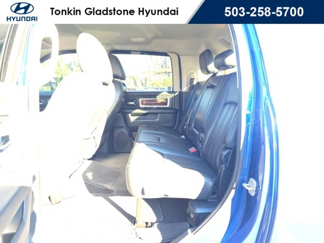 2010 Ram 3500 Laramie - Image 25