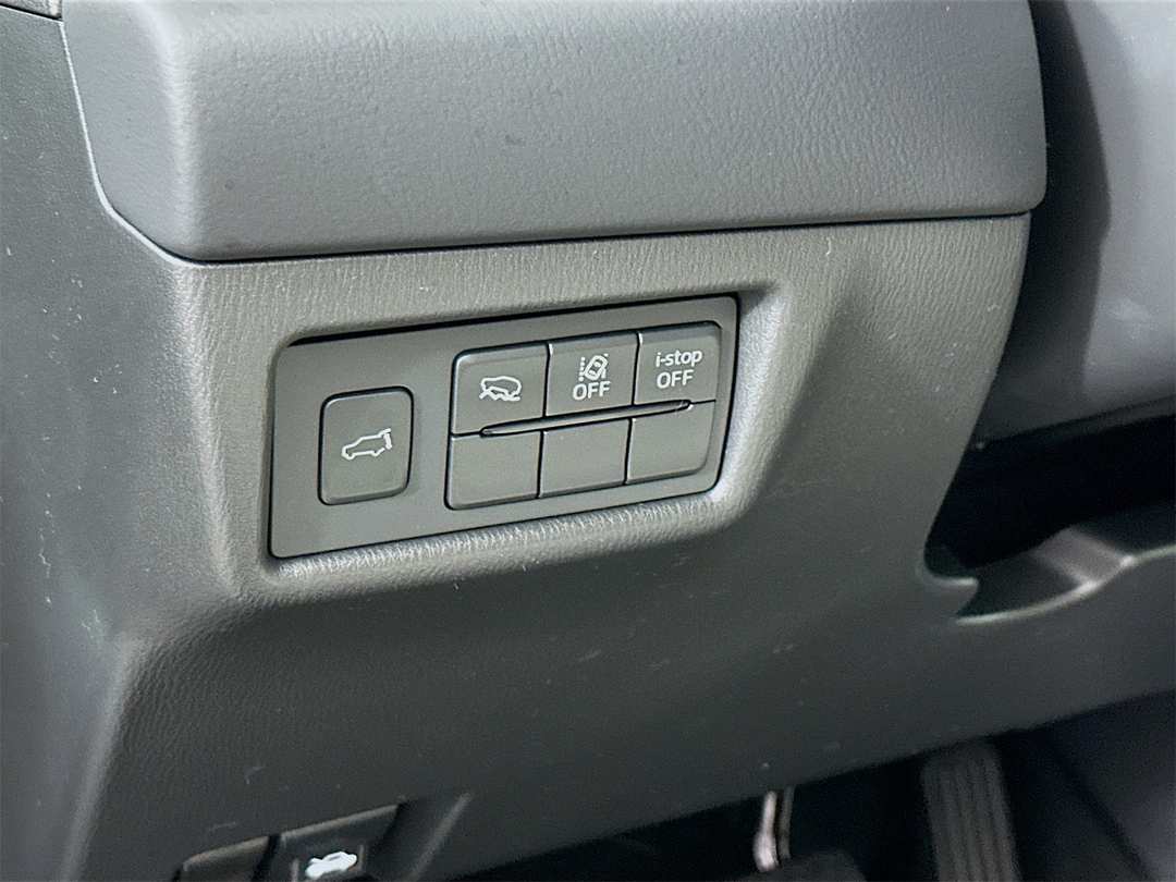 2025 MAZDA CX-5 2.5 S Preferred Package - Image 10