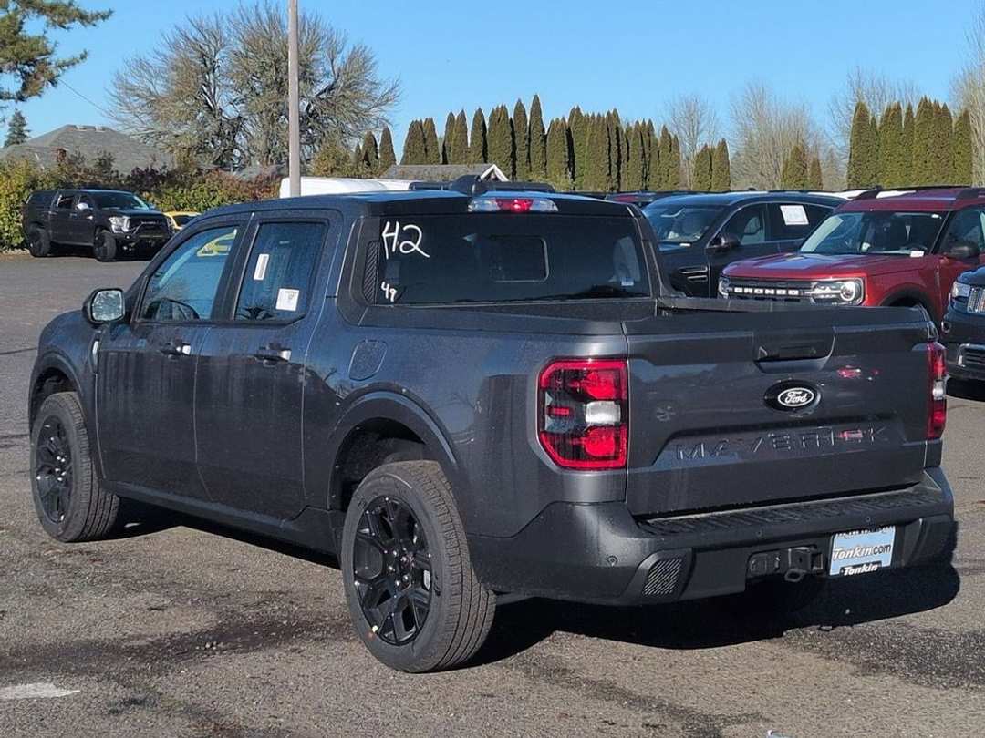 2026 Ford Maverick Lariat - Image 3