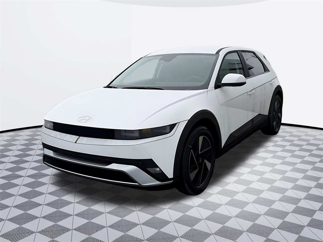 2026 Hyundai Ioniq 5 SEL - Image 4