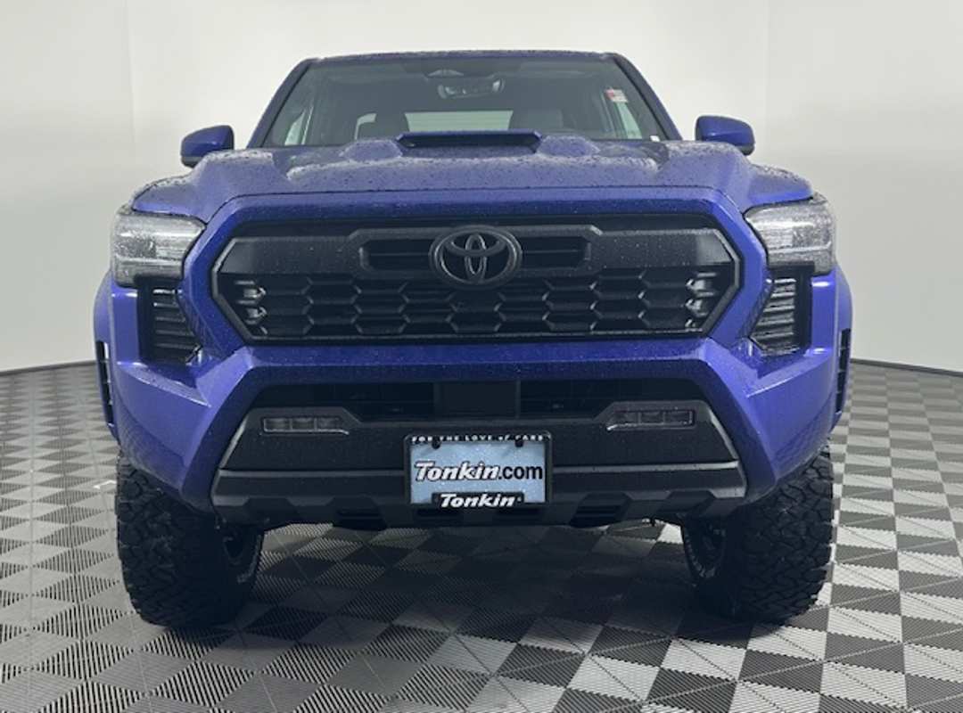 Toyota Tacoma - Image 3