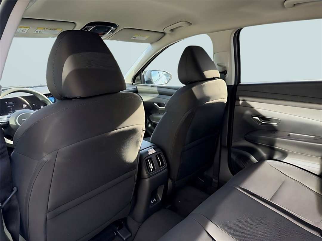 2026 Hyundai Tucson SEL - Image 30