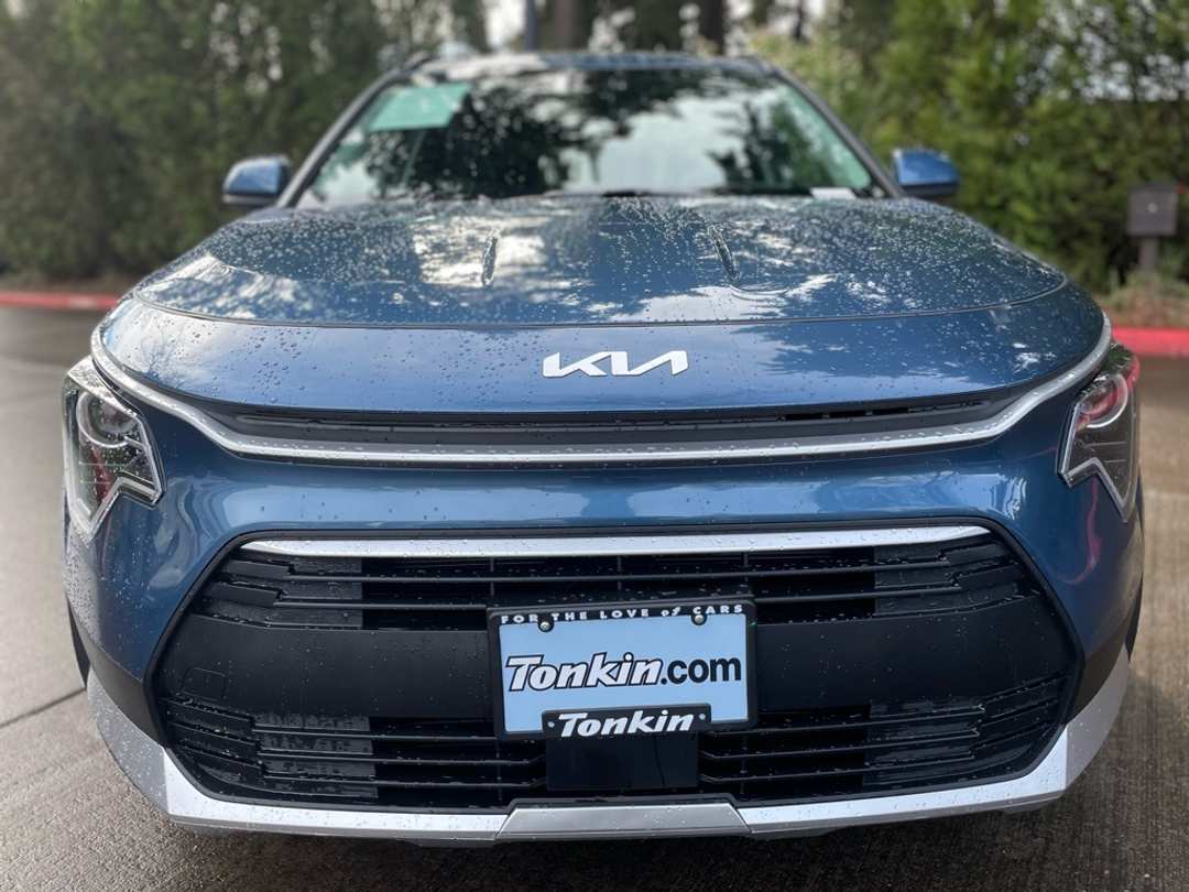 2025 Kia Niro EX - Image 9