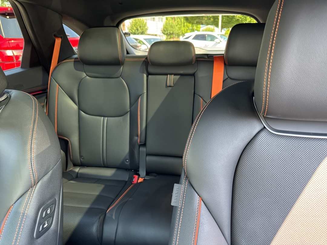 2026 Genesis Gv70 2.5T Sport Prestige - Image 33