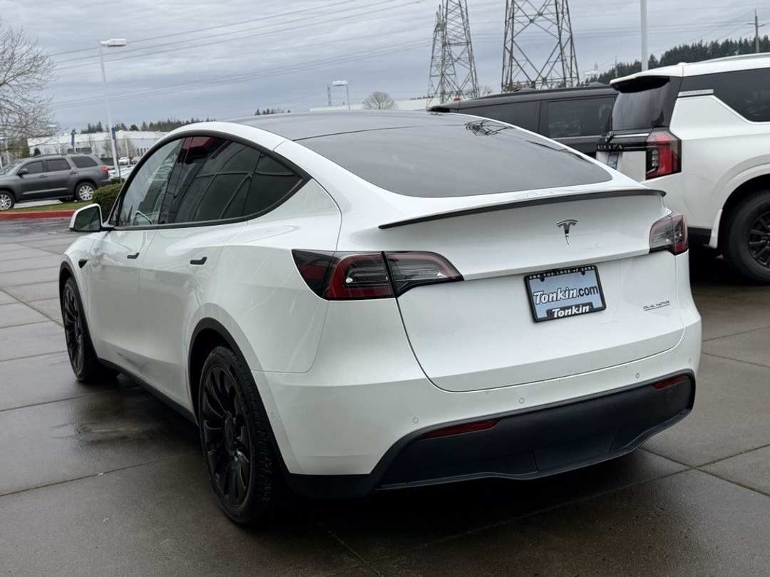 2022 Tesla Model Y Performance - Image 5