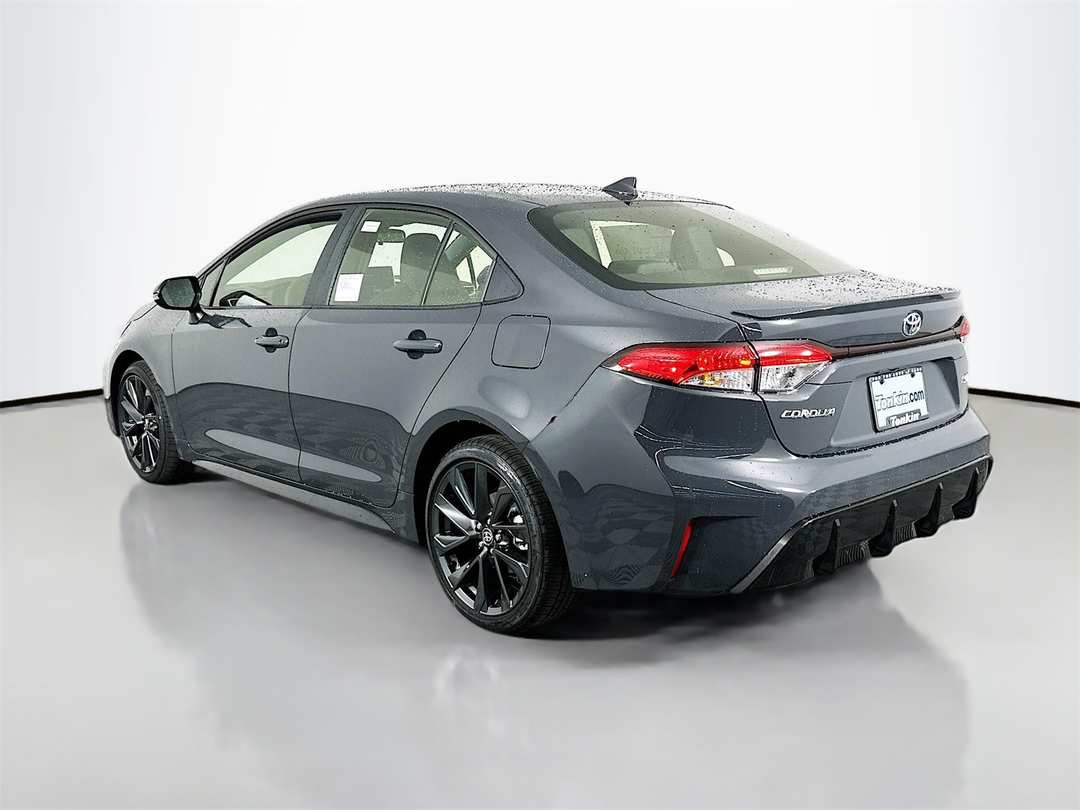 2026 Toyota Corolla SE - Image 5