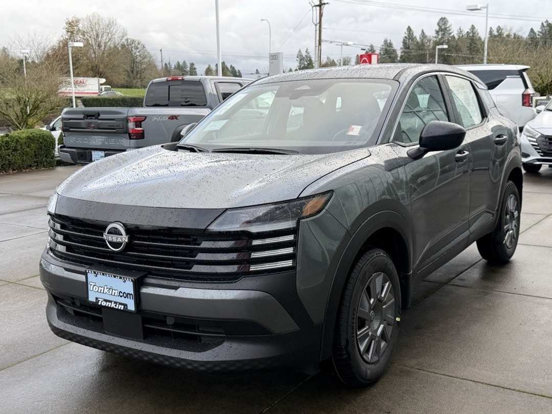 2026 Nissan Kicks S - Image 4