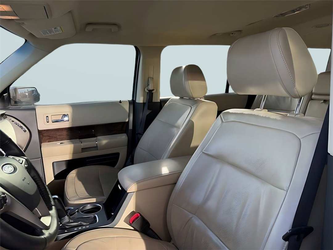 2019 Ford Flex Limited - Image 14
