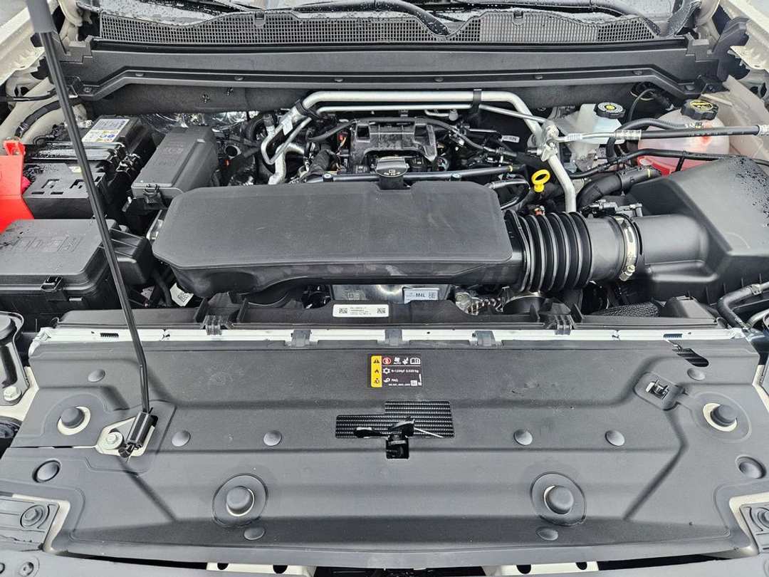 2026 Chevrolet Colorado ZR2 - Image 45