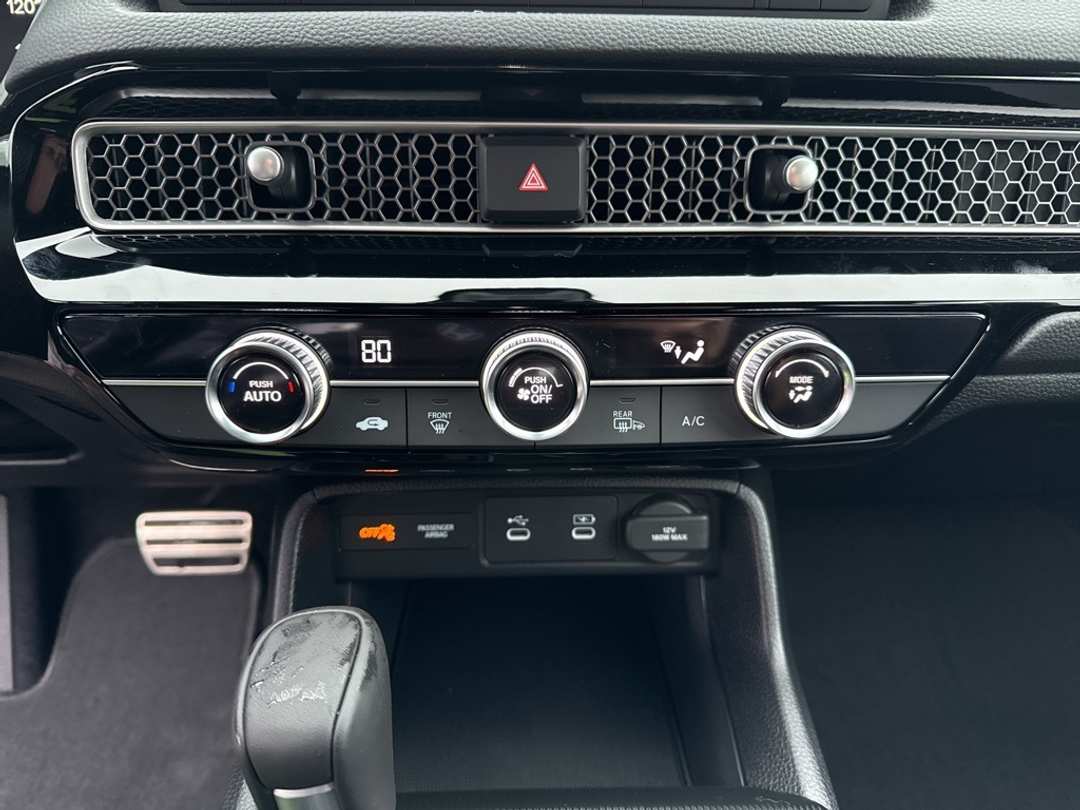 2026 Honda Civic Sport - Image 17