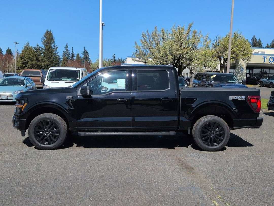 2026 Ford F-150 XLT - Image 2