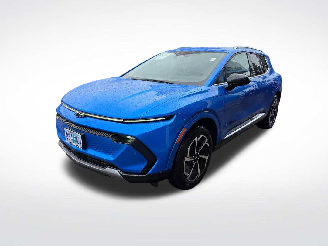 2024 Chevrolet Equinox Ev LT - Image 2