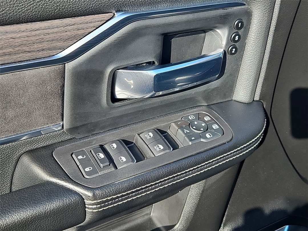 2026 Ram 3500 Laramie - Image 11