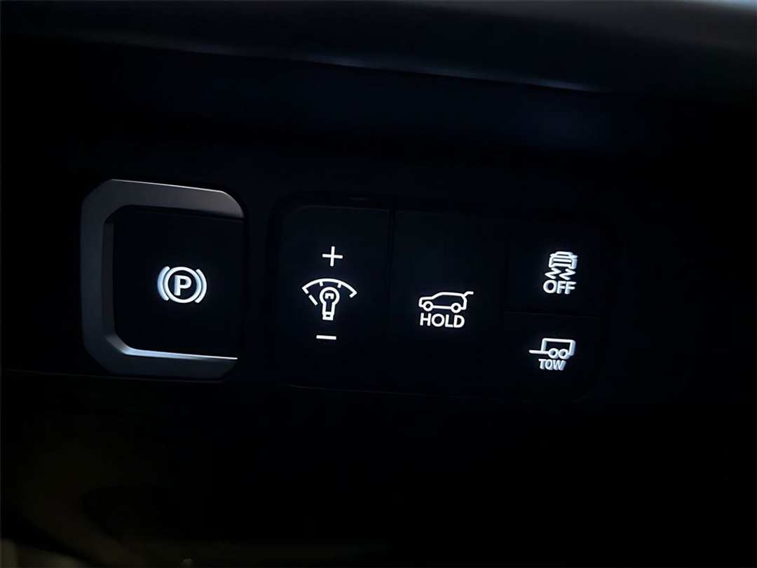 2026 Hyundai Santa Fe XRT - Image 16